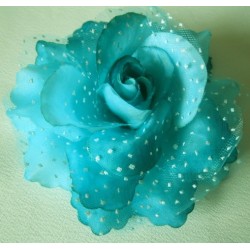 Rose en tissu bleu à pois