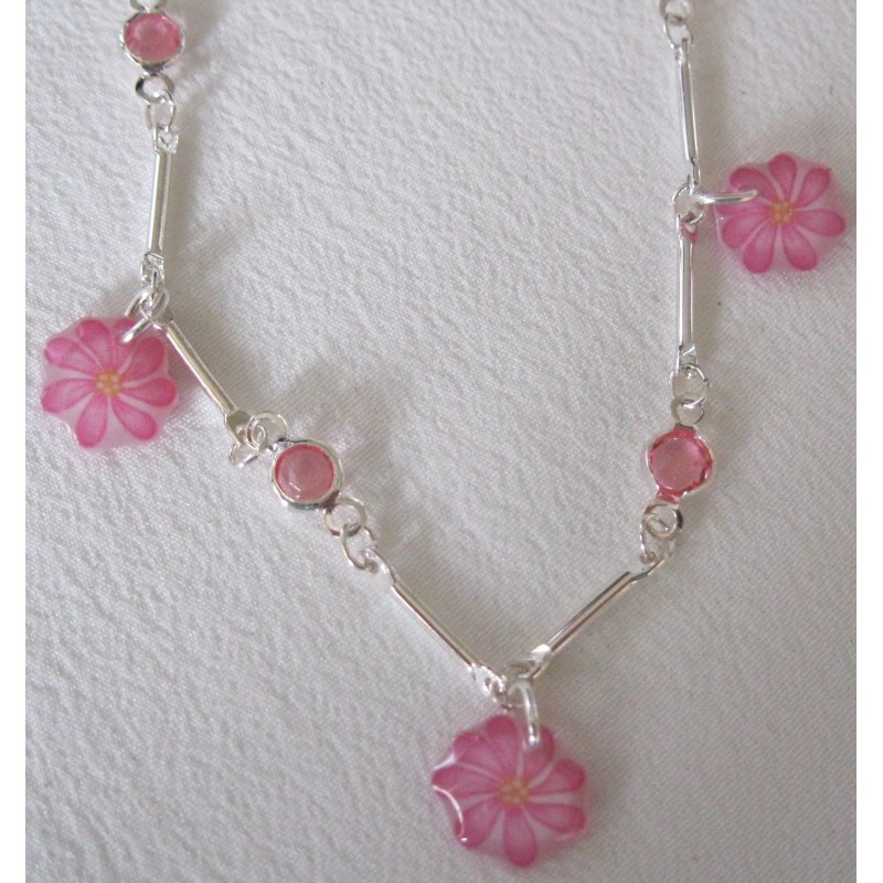 Collier chaîne strass fleurs