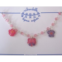 Collier perles fleurs